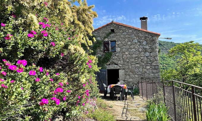 La Garde Villa | Homerez - House in Valleraugue, pool.