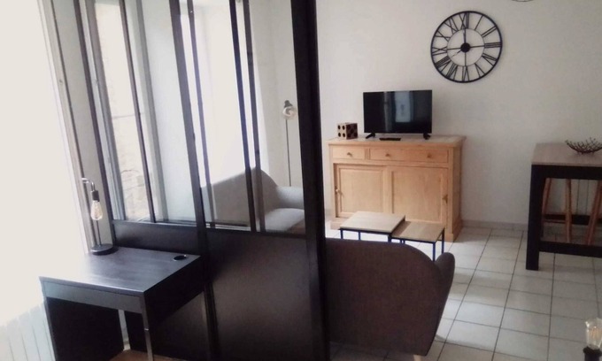 Rodez Apartment | Homerez - Modern Apartment in Rodez of 46 m² with Balcony