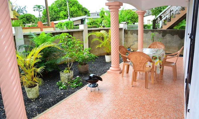 Camp Diable Apartment | Homerez - Nice appartement for 4 ppl. with garden and terrace at Bel Ombre