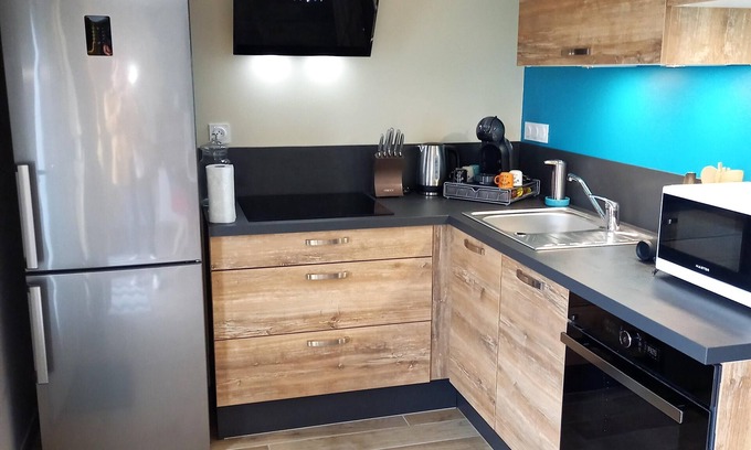 Embreville House | Homerez - Nice house for 4 ppl. with terrace at Embreville