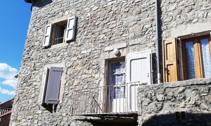 Veyreau House | Homerez - Nice house for 2 ppl. with balcony at Veyreau
