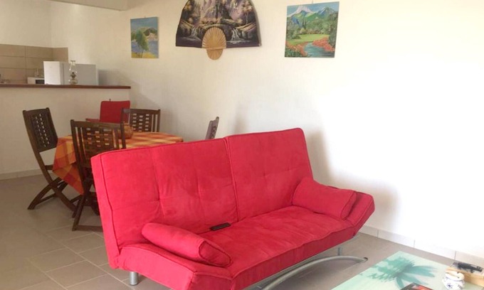 Sainte-Marie House | Homerez - Nice house for 2 ppl. with sea view and balcony at Sainte Marie