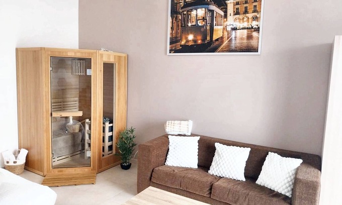 Quinta do Anjo Apartment | Homerez - Studio in Quinta do Anjo.