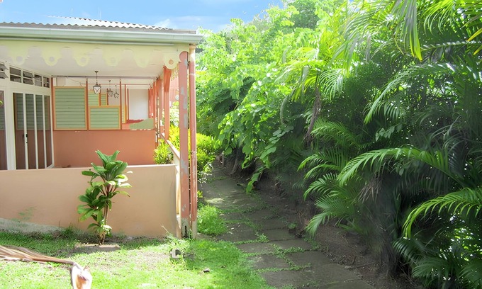 Sainte-Anne Apartment | Homerez - Studio in Sainte Anne