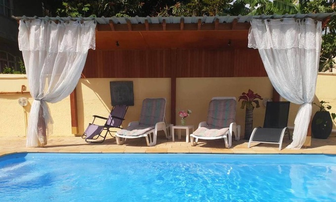 Camp Bestel Villa | Homerez - Villa for 6 ppl. with swimming-pool and terrace at Pointe aux Piments