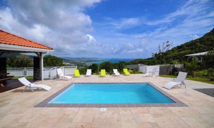 Le Diamant Villa | Homerez - Villa in Le Diamant with pool