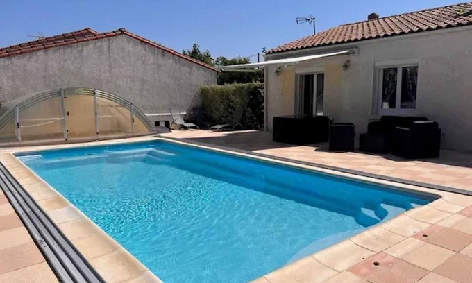 Saint Froult Villa | Homerez - Villa in Saint-Froult