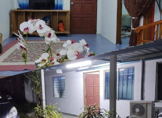 Sungai Buloh House | homestay 3Bilik nurfadz sg buloh
