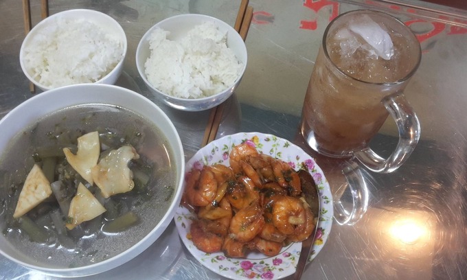 Ninh Kieu Bed & Breakfast | Homestay and home-cooked with family