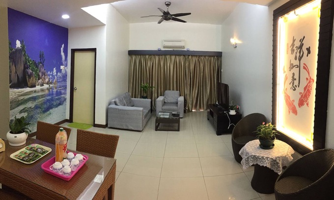 Malacca City Hotel | Homestay at Lagoon Park Resort