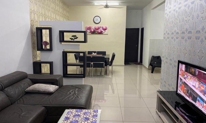 Bukit Baru House | Homestay ayer keroh mitc