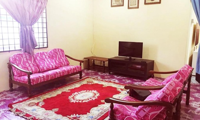 Pekan House | Homestay Bandar Pekan - musleem preferred