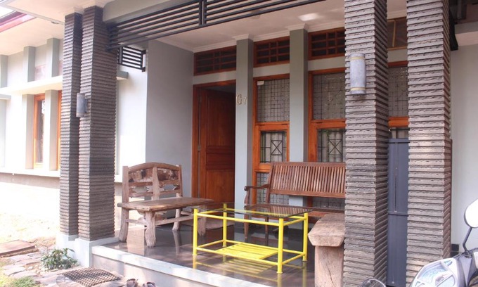 Bandung Villa | Homestay Bougenville Antapani Syariah