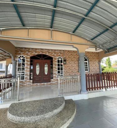 Kampung Raya Rawa House | HOMESTAY Teratak Besut (HA)