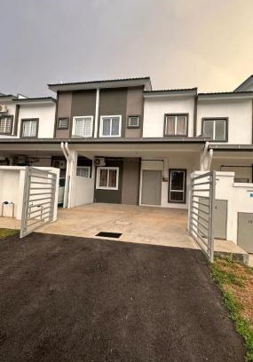 Geching Hilir House | Homestay18@KLIA