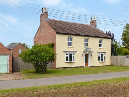 Long Sutton House | Homestead