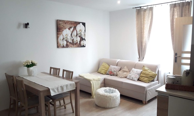 Gdansk City Center Apartment | HOMEVER Rajska Gdansk
