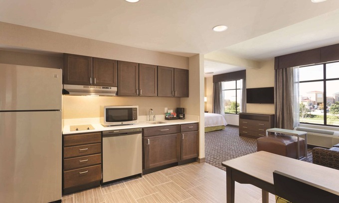 West Des Moines Hotel | Homewood Suites by Hilton West Des Moines/SW Mall Area