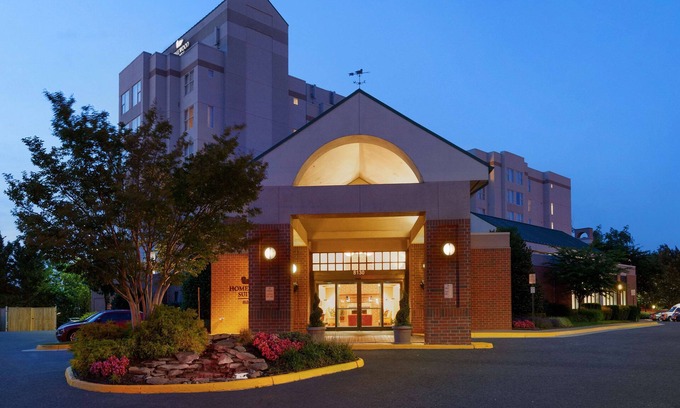 Merrifield Hotel | Homewood Suites by Hilton Falls Church - I-495 at Rt. 50