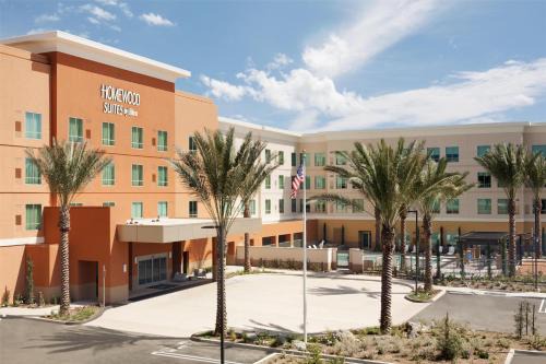 Irvine Business Complex Hotel | Homewood Suites By Hilton Irvine John Wayne Airport