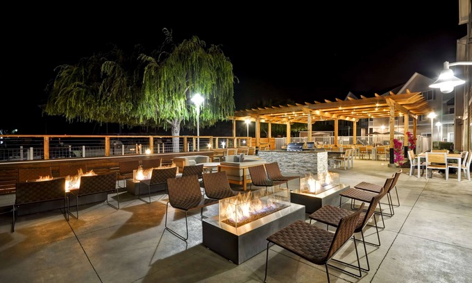 East Peralta Hotel | Homewood Suites by Hilton Oakland-Waterfront