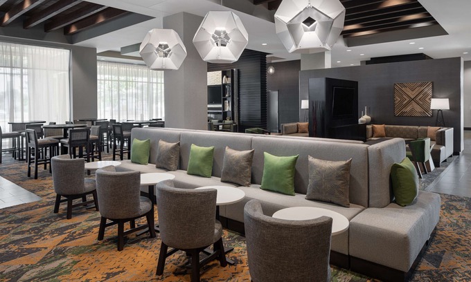 Springfield Hotel | Homewood Suites Springfield VA
