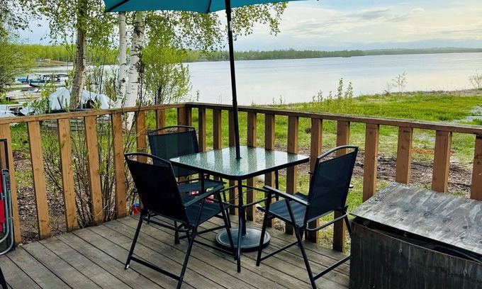 Wasilla Cabin | Homey cozy Cabin on Lucille Lake