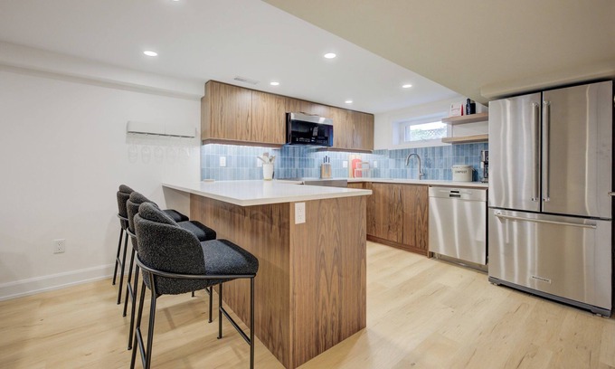 Hespeler House | Homey Hespeler Hideaway - Casita Benani Luxury Basement Suite