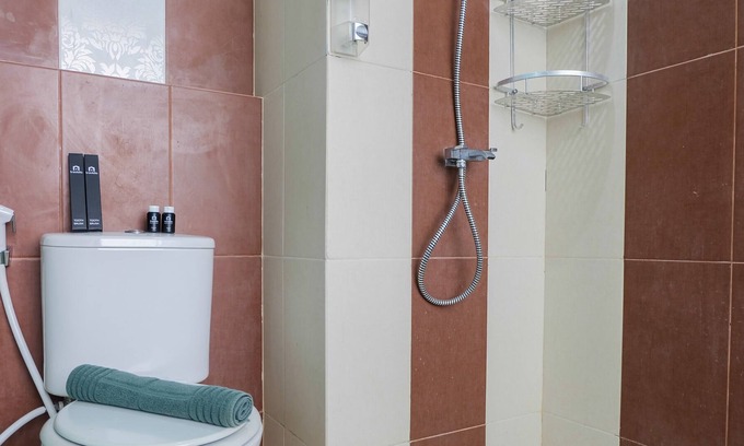 Depok Apartment | Homey Studio at Saladin Mansion Apartment