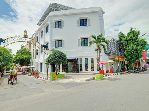 Surakarta Hotel | Homi Stay