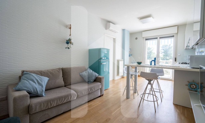 Foggetta Apartment | Homiday - Residence I Gabbiani - Interior 1, Three-room apartment Livrea
