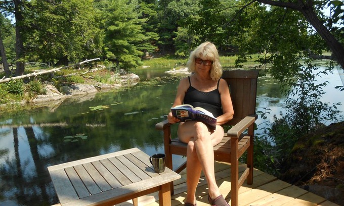 Leeds and the Thousand Islands Cabin | Honey Bee Island is NO LONGER FOR RENT