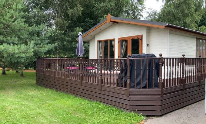 Wisbech Apartment | Honey Bee Lodge