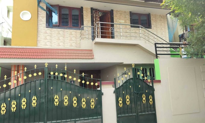 Palani House | Honeycomb Homestay Ground floor - near Palani Murugan Temple