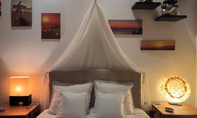Sagres House | HoneyMoon Romantic beautiful Sagres House, 3mn walk, best surfing beach: Tonel