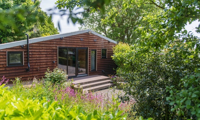 Hythe Apartment | Honeypot Farm - Eeyore's House
