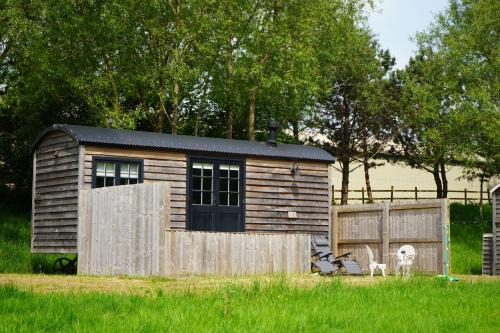 Staple Hill Apartment | Honeysuckle Hut