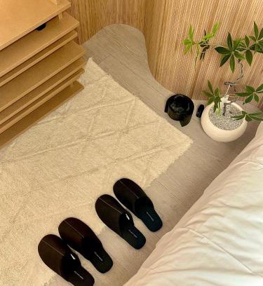 Sinchon-dong Apartment | hongdae private 홍대입구역 도보 10분거리 2룸 3베드 아파트