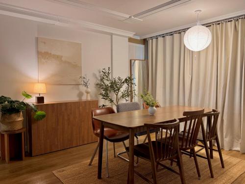 Sinchon-dong Apartment | Hongdae Sinchon Aestetic House, STAY NUA