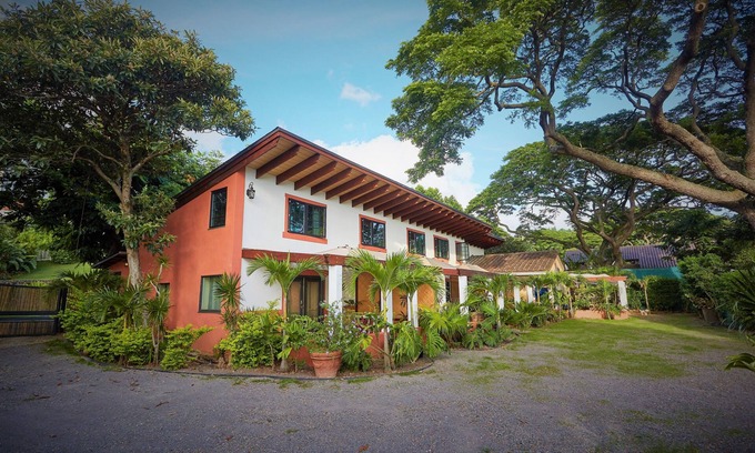 Makiki Apartment | Honolulu Loft/Cottage for 2