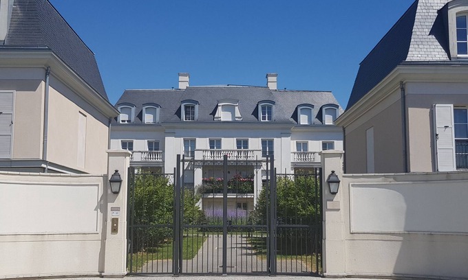 Serris Apartment | HONORE2 Apartment ideal 6pax Val d'Europe Disneyland