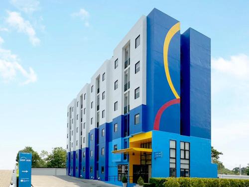 Ban Tai Hotel | HOP INN Kanchanaburi Building A
