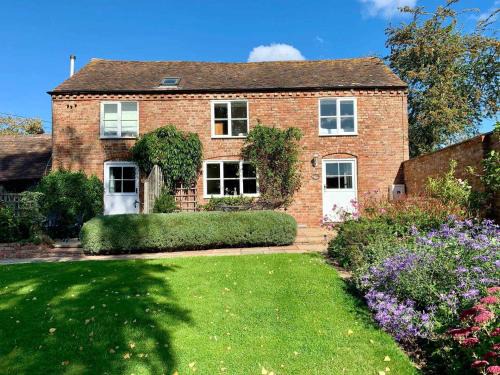 Ledbury House | Hop Pickers Cottage