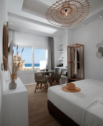 Naxos Apartment | Hora Seaside Suites