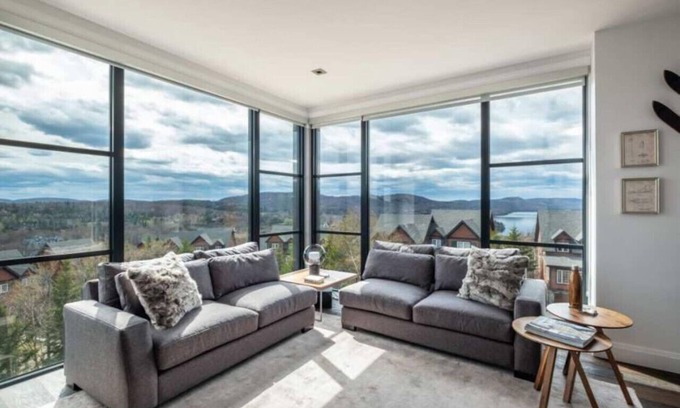 Mont-Tremblant Condo | Horizon 201 - Stunning Views-Corner Unit- Sleeps 8