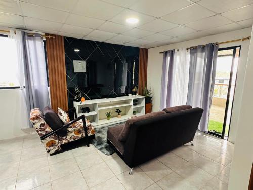 Puerto Baquerizo Moreno Apartment | Horizon House Piso 3 - Vista a la bahía