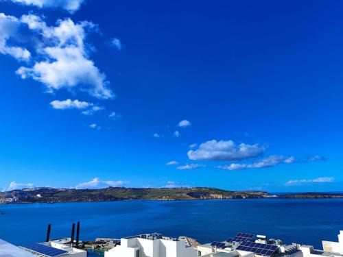 Bugibba Apartment | HORIZON SUITES by the Sea