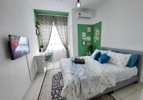 Sepang Apartment | Horizon Suites near KLIA Free Wi-Fi Netflix (green)