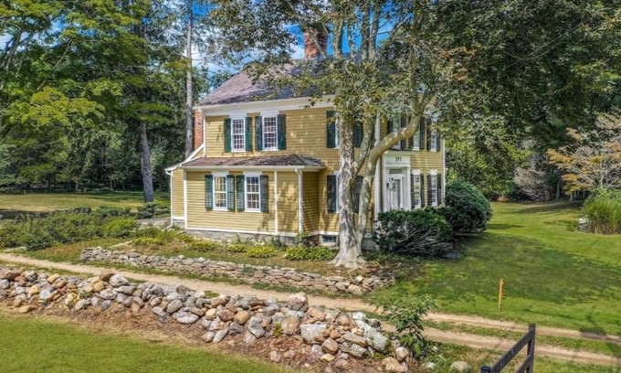 Madison House | Horsepond