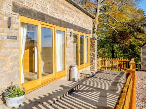 Lydney House | Horseshoe - Uk30759